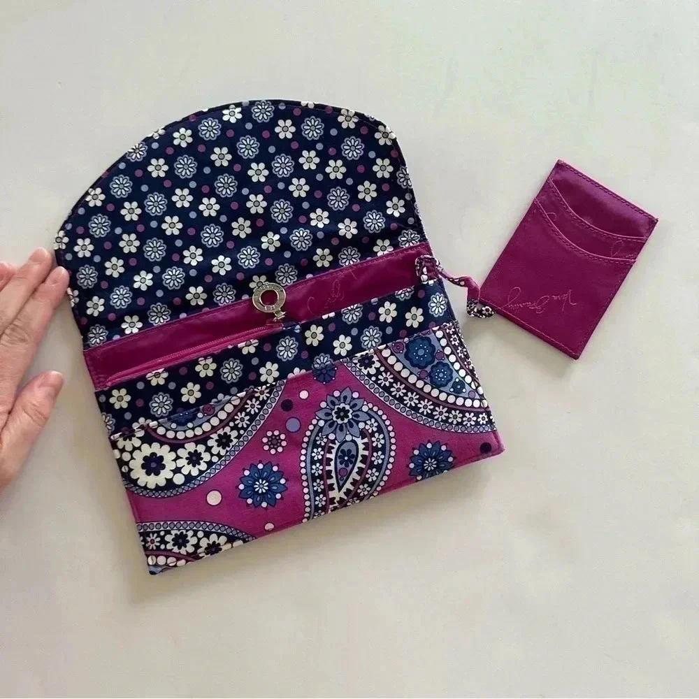 Vera Bradley Boysenberry Travel‎ Envelope Purple Floral Paisley Colorful - Picture 3 of 9